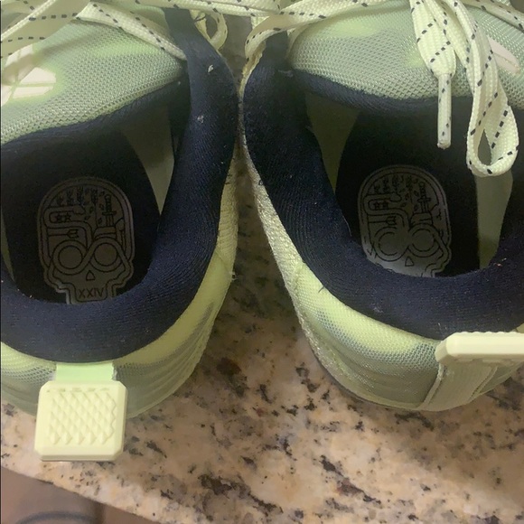 kobe ghost of Christmas past - Picture 6 of 7